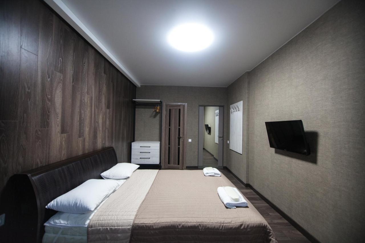Solo Apartment Kamenskaya Kyiv Eksteriør billede