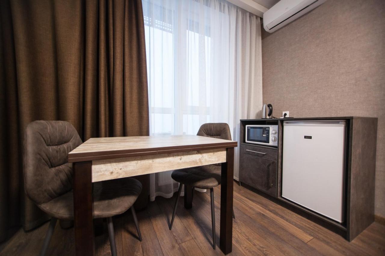 Solo Apartment Kamenskaya Kyiv Eksteriør billede