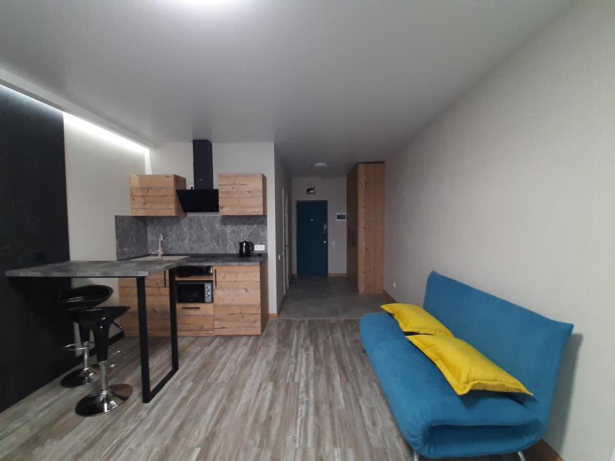Solo Apartment Kamenskaya Kyiv Eksteriør billede