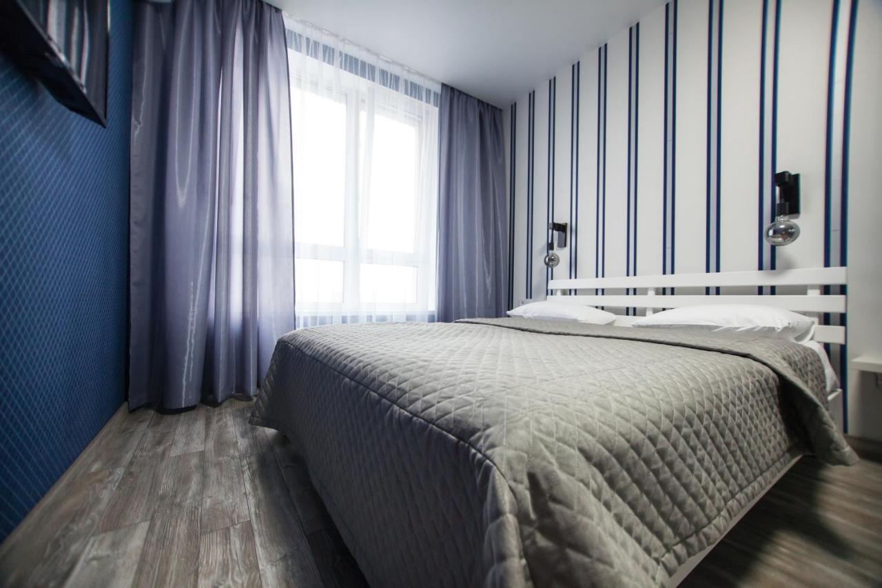 Solo Apartment Kamenskaya Kyiv Eksteriør billede
